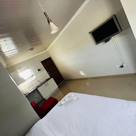 Victoria Lodge Studio Apartment Кейптаун Екстериор снимка