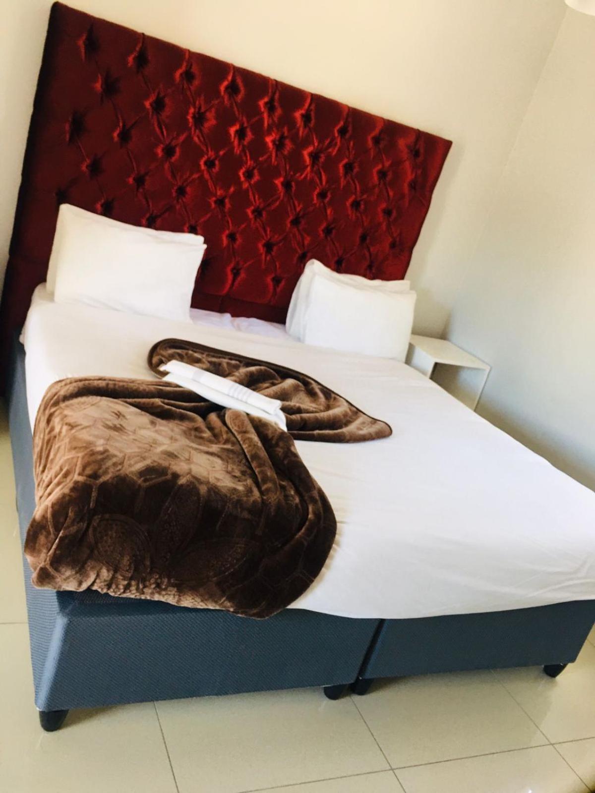 Victoria Lodge Studio Apartment Кейптаун Екстериор снимка